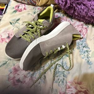 Merrell Taupe and Lime Men's Sneakers